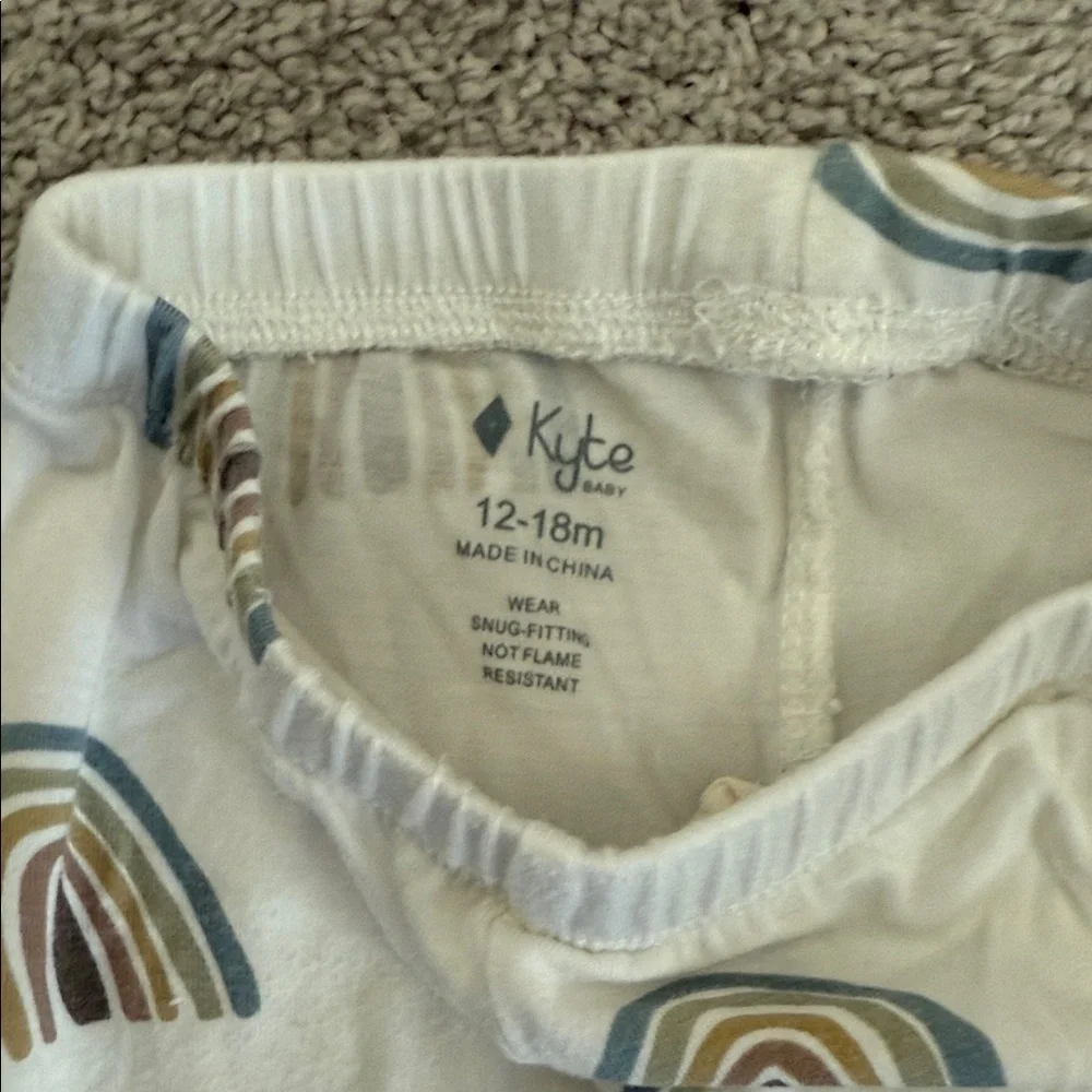Kyte BABY Aloe Rainbow Pocket Tee and Leggings